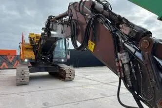 Volvo EC 300 E, 180 kW, diesel