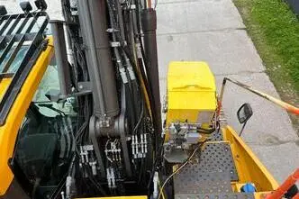 Volvo EC 300 E, 180 kW, diesel