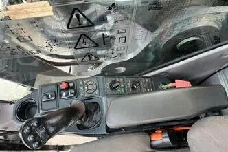 Volvo EC 300 E, 180 kW, diesel