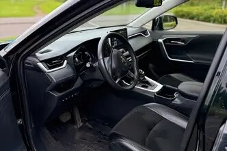 Toyota RAV4, 2.5, 131 kW, гибрид, автомат, передний привод