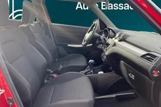 Suzuki Swift, 1.2, 61 kW, hybrid, automatic, front-wheel drive
