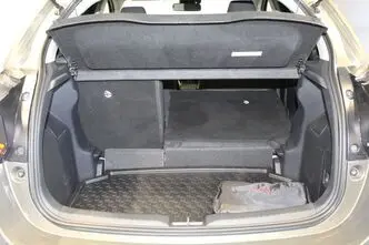 Toyota Yaris, 1.5, 68 kW, гибрид, автомат, передний привод