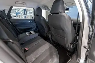 Peugeot 308, 1.2, 96 kW, petrol, automatic, front-wheel drive