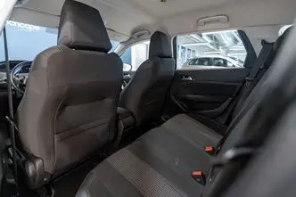 Peugeot 308, 1.2, 96 kW, petrol, automatic, front-wheel drive