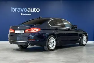 BMW 520, 2.0, 135 kW, бензин, автомат, задний привод
