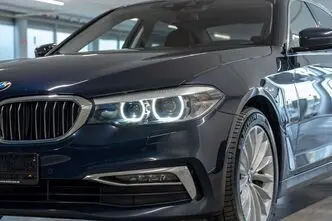 BMW 520, 2.0, 135 kW, бензин, автомат, задний привод