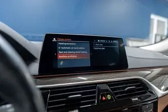 BMW 520, 2.0, 135 kW, бензин, автомат, задний привод