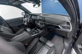 BMW X5, 3.0, 290 kW, гибрид, автомат, полный привод