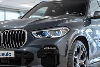 BMW X5, 3.0, 290 kW, гибрид, автомат, полный привод