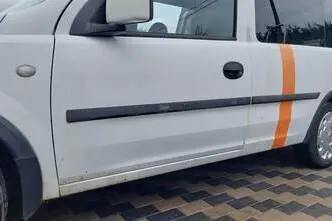 Opel Combo, 1.4, 66 kW, bensiin, manuaal, esivedu
