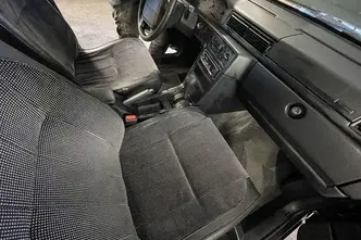 Volvo 940, 2.3, 99 kW, petrol, automatic, rear-wheel drive
