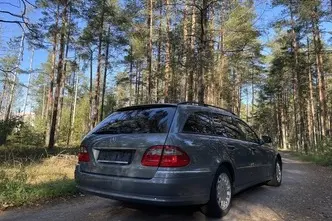 Mercedes-Benz E 320, 3.0, 165 kW, diesel, automatic, four-wheel drive