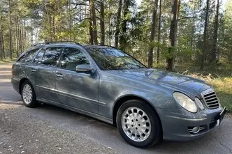 Mercedes-Benz E 320, 3.0, 165 kW, diesel, automatic, four-wheel drive