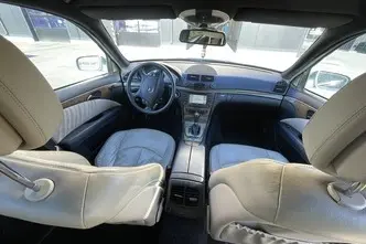 Mercedes-Benz E 320, 3.0, 165 kW, diesel, automatic, four-wheel drive