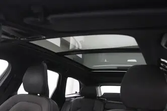 Volvo XC60, 2.0, 184 kW, гибрид, автомат, передний привод