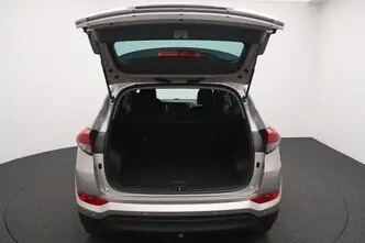 Hyundai Tucson, 1.6, 97 kW, petrol, manual, front-wheel drive