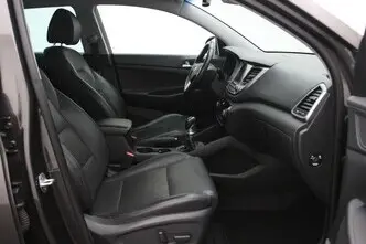 Hyundai Tucson, 1.6, 97 kW, petrol, manual, front-wheel drive