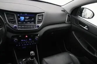 Hyundai Tucson, 1.6, 97 kW, petrol, manual, front-wheel drive