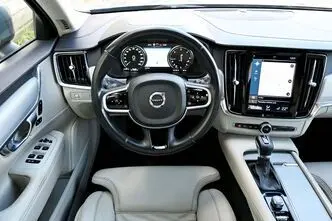 Volvo V90 Cross Country, 2.0, 145 kW, дизель, автомат, полный привод