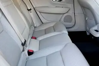 Volvo V90 Cross Country, 2.0, 145 kW, дизель, автомат, полный привод