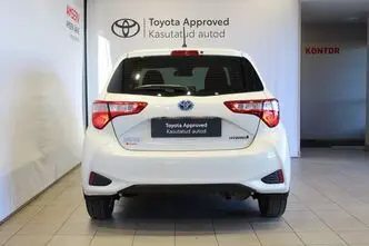 Toyota Yaris, 1.5, 54 kW, hybrid, automatic, front-wheel drive