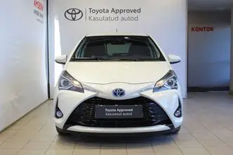 Toyota Yaris, 1.5, 54 kW, hybrid, automatic, front-wheel drive