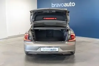 Volvo S90, 2.0, 173 kW, гибрид, автомат, полный привод