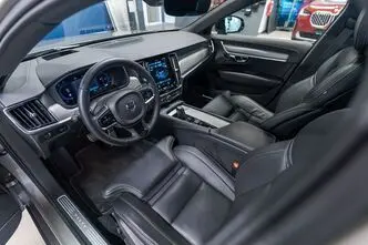 Volvo S90, 2.0, 173 kW, гибрид, автомат, полный привод