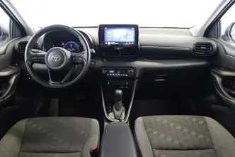 Toyota Yaris, 1.5, 68 kW, hybrid, automatic, front-wheel drive