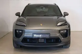 Porsche Macan, 300 kW, electric, automatic, four-wheel drive