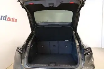 Porsche Macan, 300 kW, electric, automatic, four-wheel drive