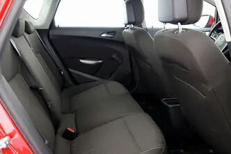 Opel Astra, 1.7, 125 kW, дизель, механическая, передний привод