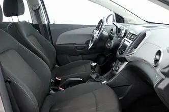 Chevrolet Aveo, 1.4, 100 kW, бензин, механическая, передний привод