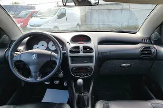 Peugeot 206, 1.6, 108 kW, дизель, механическая, передний привод