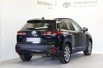 Toyota Corolla, 2.0, 112 kW, гибрид, автомат, полный привод