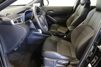 Toyota Corolla, 2.0, 112 kW, гибрид, автомат, полный привод