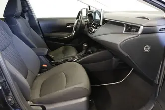 Toyota Corolla, 1.8, 72 kW, гибрид, автомат, передний привод