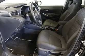 Toyota Corolla, 1.8, 72 kW, гибрид, автомат, передний привод