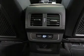 Audi SQ5, 3.0, 251 kW, дизель, автомат, полный привод
