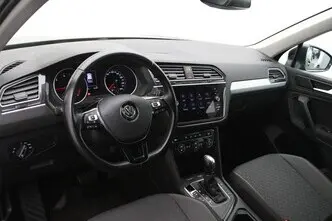 Volkswagen Tiguan, 2.0, 110 kW, дизель, автомат, передний привод