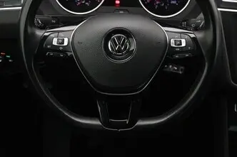 Volkswagen Tiguan, 2.0, 110 kW, дизель, автомат, передний привод