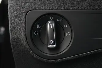 Volkswagen Tiguan, 2.0, 110 kW, дизель, автомат, передний привод