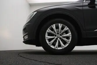 Volkswagen Tiguan, 2.0, 110 kW, дизель, автомат, передний привод