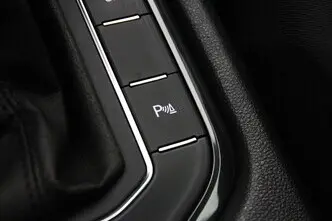 Volkswagen Tiguan, 2.0, 110 kW, дизель, автомат, передний привод