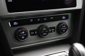Volkswagen Passat, 1.4, 92 kW, бензин, автомат, передний привод