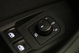 Volkswagen Passat, 1.4, 92 kW, бензин, автомат, передний привод