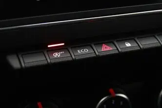 Renault Clio, 1.0, 74 kW, бензин, механическая, передний привод