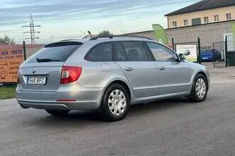 Škoda Superb, 1.8, 118 kW, bensiin, manuaal, esivedu