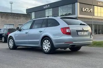 Škoda Superb, 1.8, 118 kW, bensiin, manuaal, esivedu
