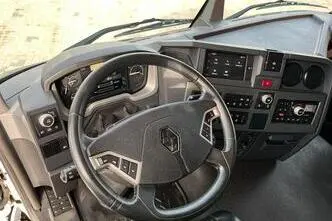Renault T 520, 390 kW, diesel, automatic